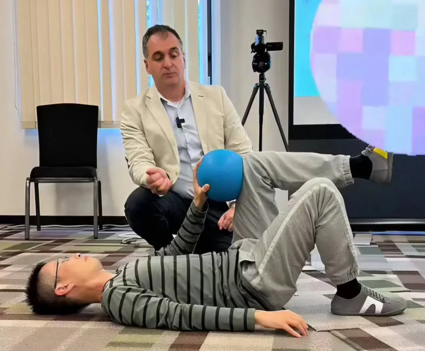 小児ケアにおける原始反射統合とコアエクササイズ